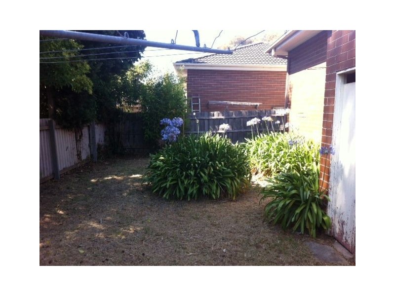 4/82 Eramosa Road East, Somerville VIC 3912