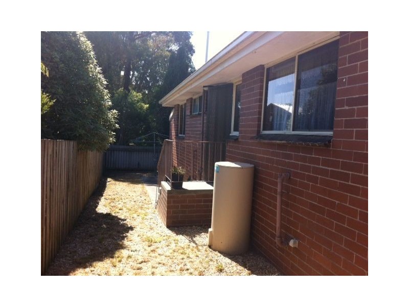 4/82 Eramosa Road East, Somerville VIC 3912