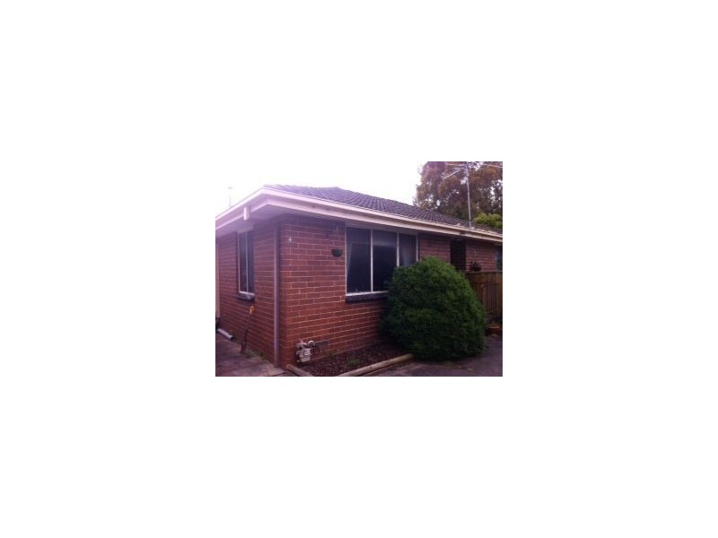 4/82 Eramosa Road East, Somerville VIC 3912