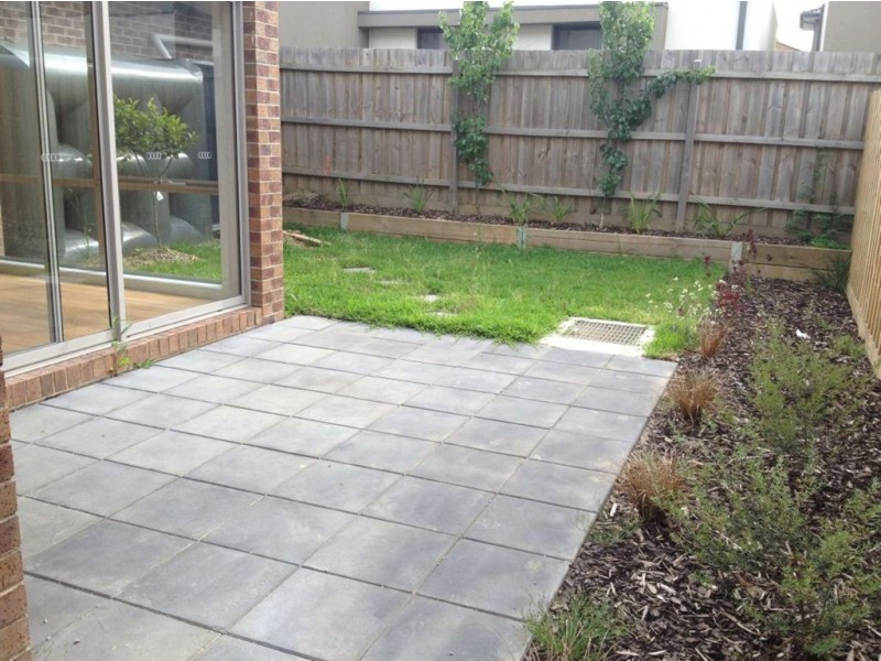 1/33 Culcairn Drive, Frankston South VIC 3199