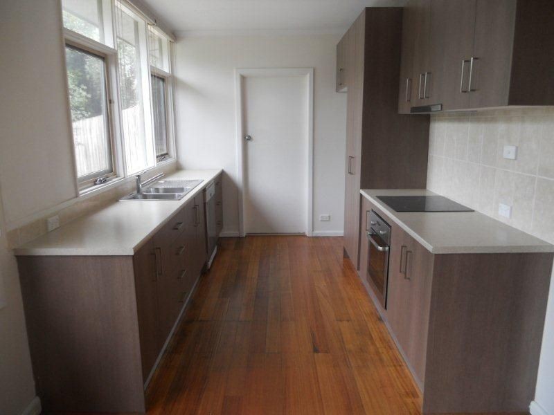 5 Alice Grove, Frankston VIC 3199