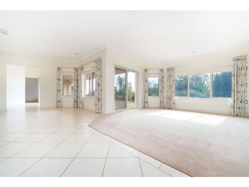 1 Waterview Close, Mount Eliza VIC 3930