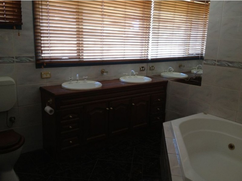3 Elandra Court, Seaford VIC 3198