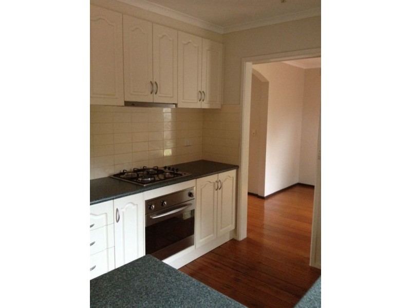 8 Parkview Drive, Frankston VIC 3199