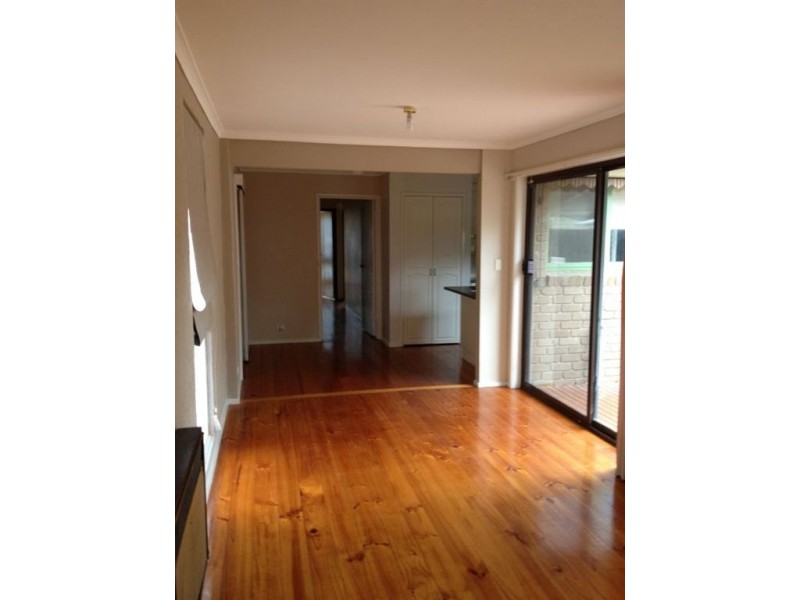 8 Parkview Drive, Frankston VIC 3199