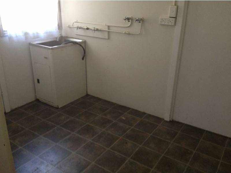 40 Hickory Crescent, Frankston North VIC 3200