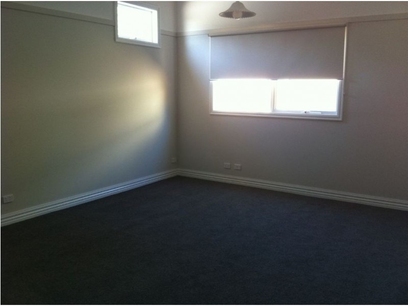 72 The Crescent, Tyabb VIC 3913