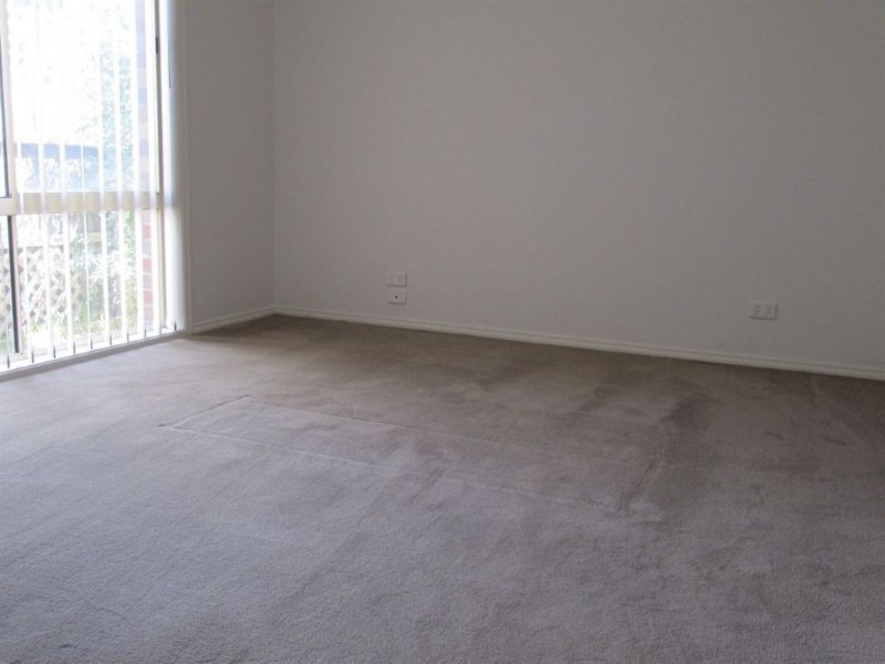 2/2 Spray Street, Frankston VIC 3199