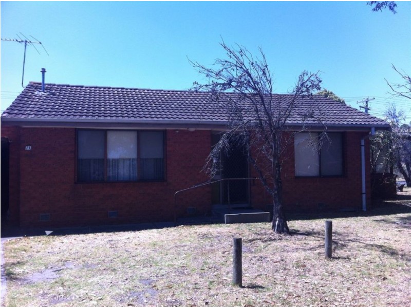 11 Hood Street, Frankston VIC 3199