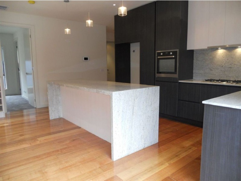2/102 Austin Road, Seaford VIC 3198