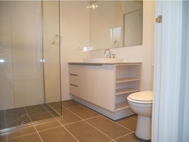 2/102 Austin Road, Seaford VIC 3198