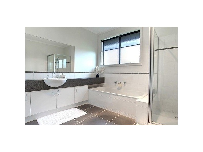 6/1-9 Green Island Avenue, Mount Martha VIC 3934