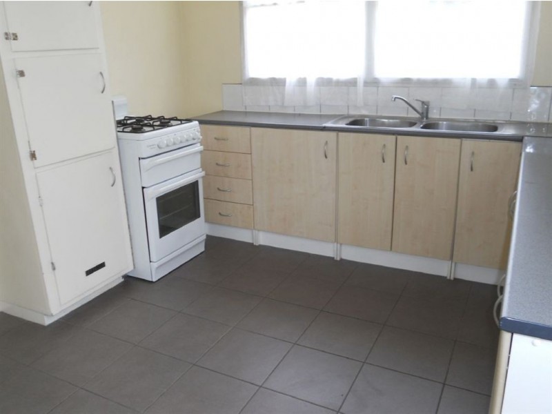 39 Rosemary Crescent, Frankston North VIC 3200