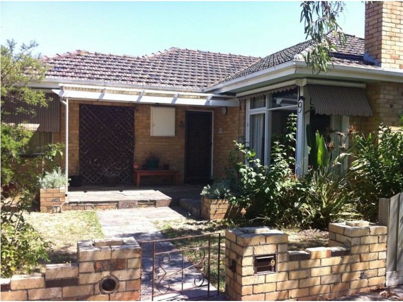 9 Corlett Street, Frankston VIC 3199