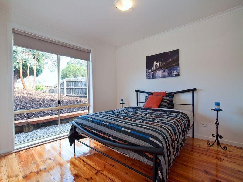 35 Whitford Way, Frankston VIC 3199