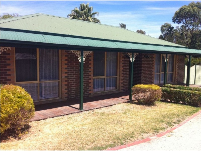 54 Clarendon Drive, Somerville VIC 3912