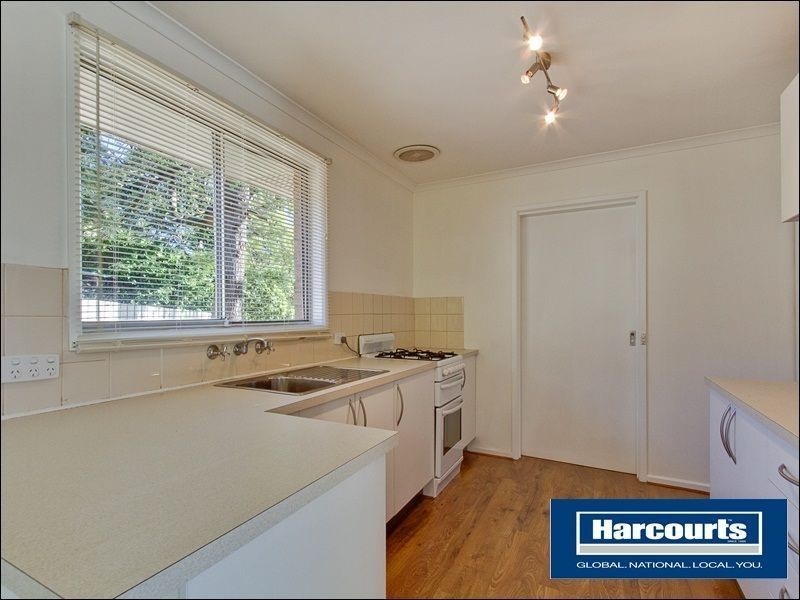 36 Pembroke Avenue, Frankston VIC 3199