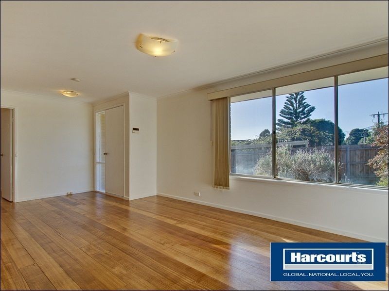 36 Pembroke Avenue, Frankston VIC 3199
