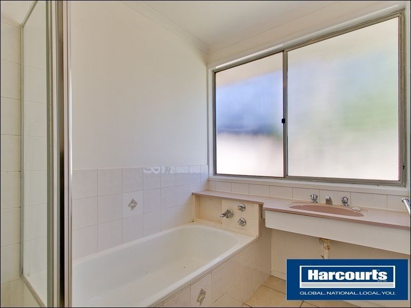 36 Pembroke Avenue, Frankston VIC 3199