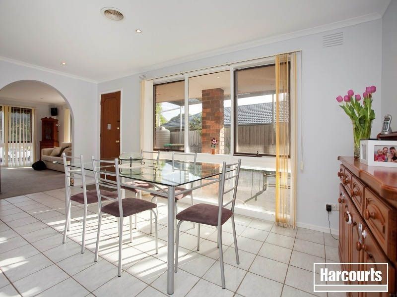 3 Renmuir Court, Frankston VIC 3199