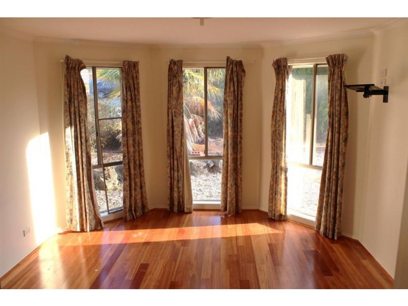 5 Chapman Street, Carrum Downs VIC 3201