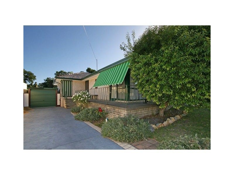 73 Grimwade Crescent, Frankston VIC 3199