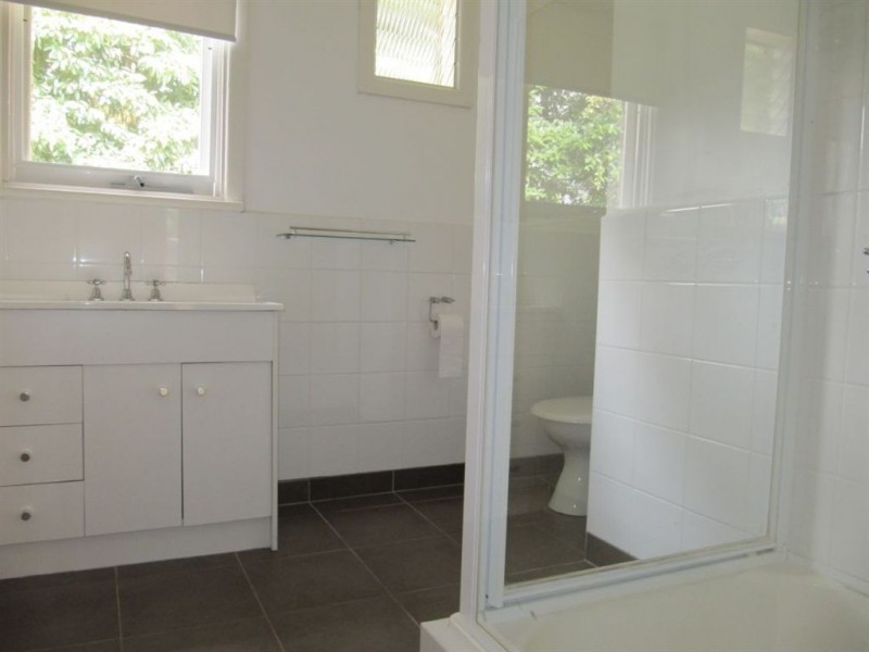 2/13 Kalmia Street, Frankston VIC 3199