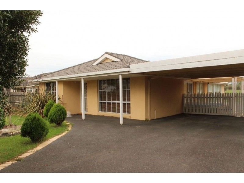 73 Country Club Drive, Safety Beach VIC 3936