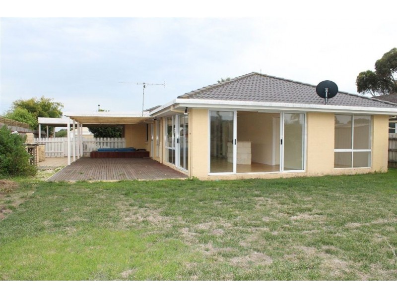 73 Country Club Drive, Safety Beach VIC 3936