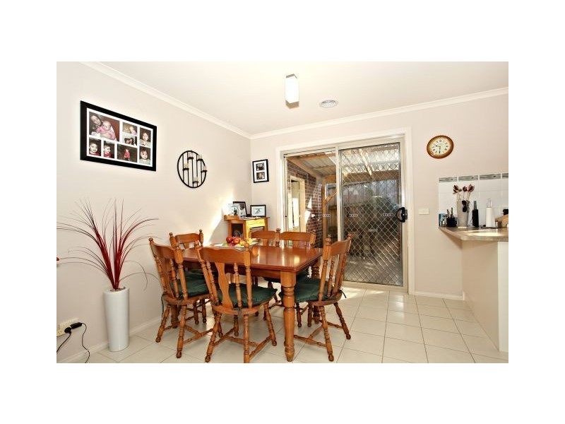 2/64 Fortescue Avenue, Seaford VIC 3198