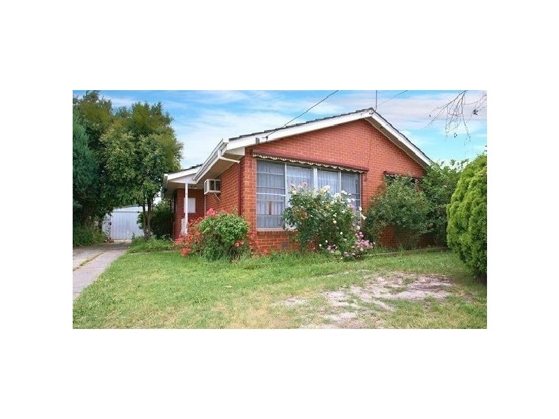 8 Bundy Court, Frankston North VIC 3200