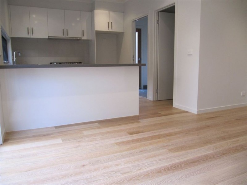 4/33 Culcairn Drive, Frankston VIC 3199