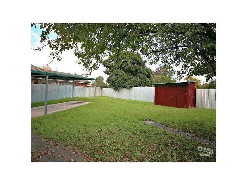 12 Tallow wood street, Frankston North VIC 3200