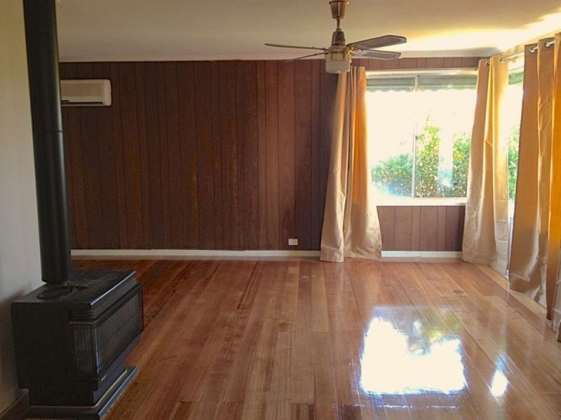 35 Lucerne Crescent, Frankston VIC 3199