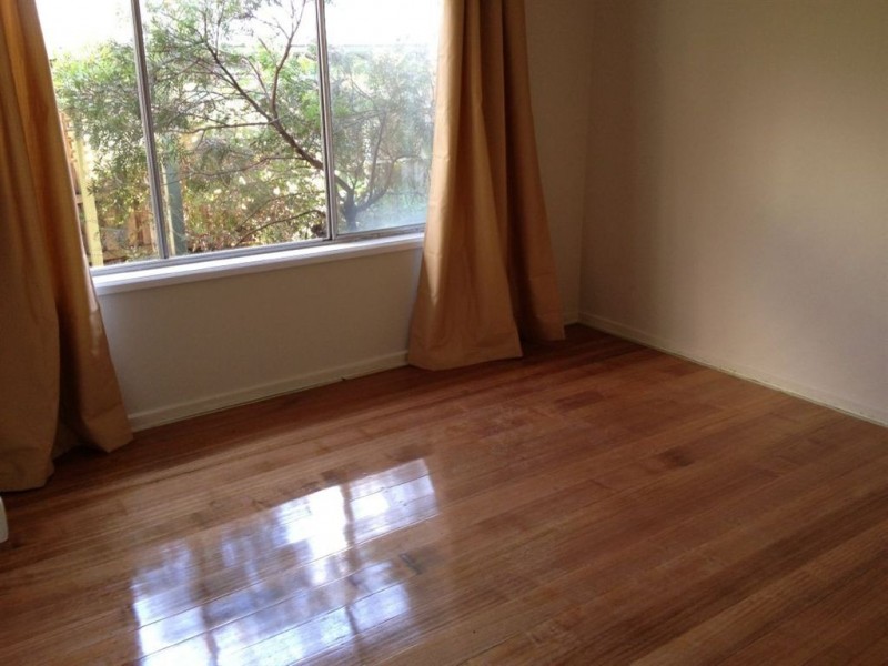 35 Lucerne Crescent, Frankston VIC 3199