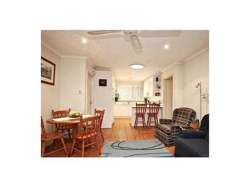 43 Kareela Rd, Frankston VIC 3199