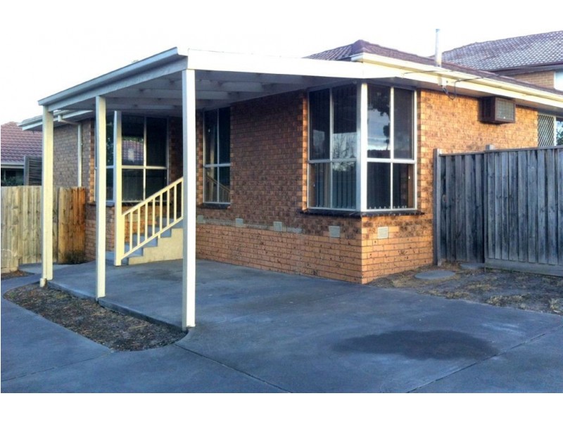 1/124 McMahons Rd, Frankston VIC 3199