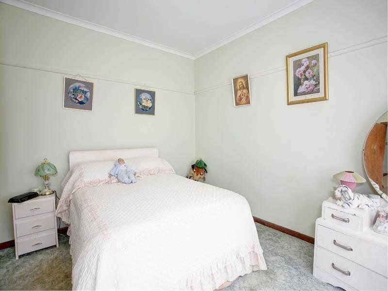 24 Leonard Street, Frankston VIC 3199