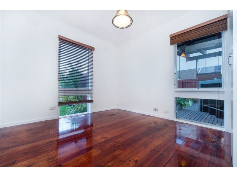 11 Bowes Street, Frankston South VIC 3199