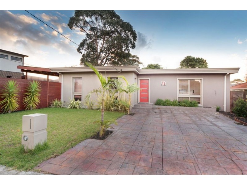 11 Bowes Street, Frankston South VIC 3199