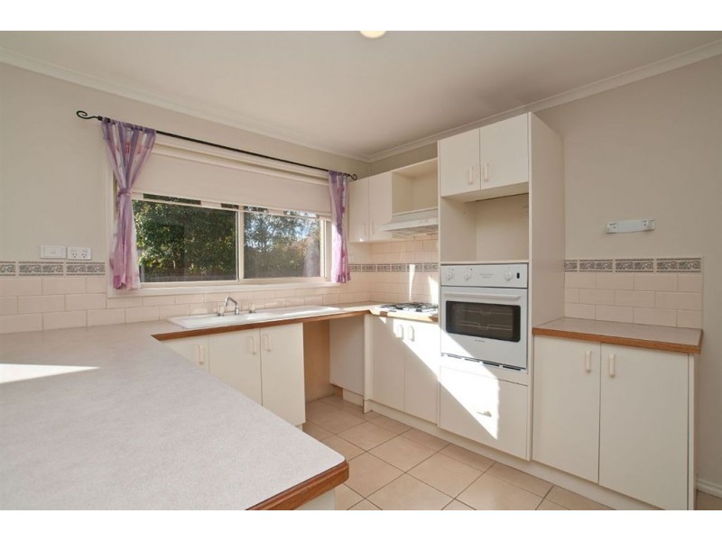 2/249 Heatherhill Road, Frankston VIC 3199