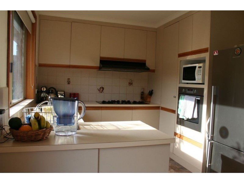 3/10 Chatterley Court, Frankston VIC 3199