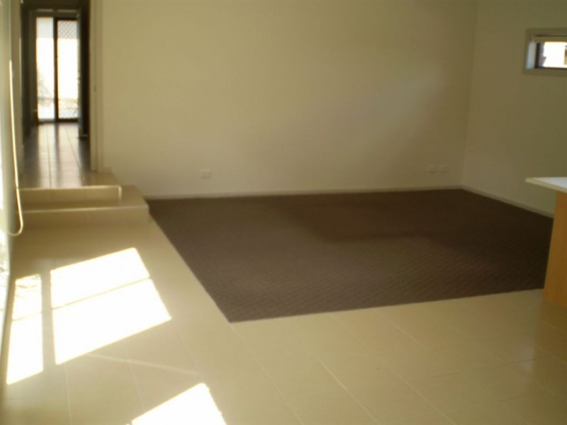 2/49 Culcairn Drive, Frankston South VIC 3199