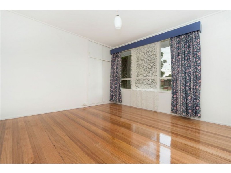 38 Derna Crescent, Frankston VIC 3199