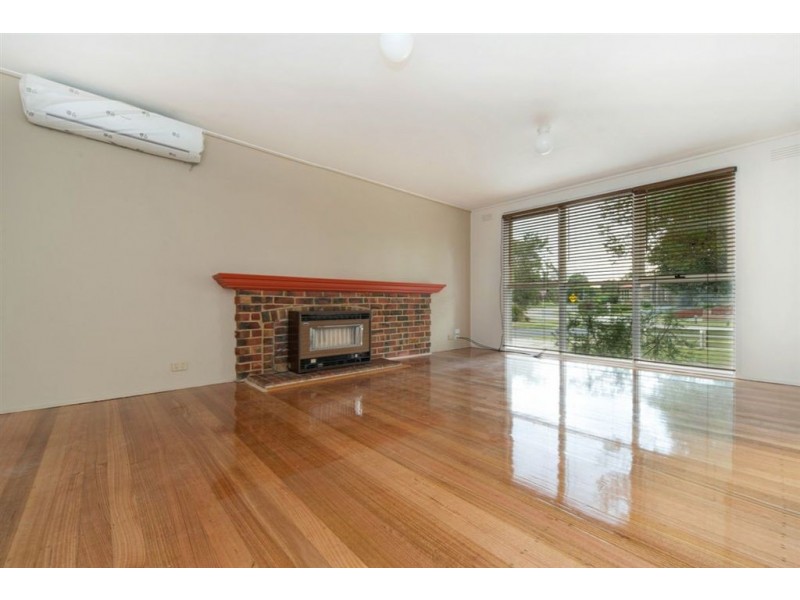 38 Derna Crescent, Frankston VIC 3199