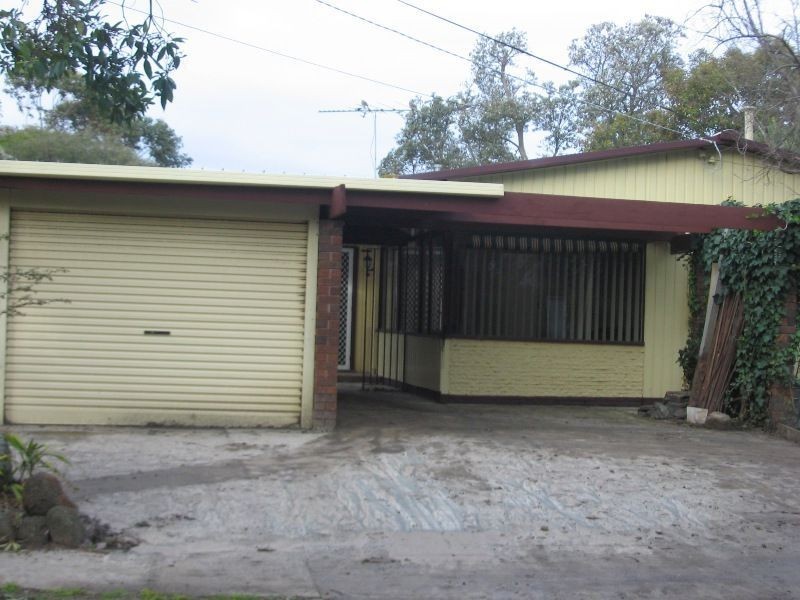 25 Kananook Avenue, Seaford VIC 3198