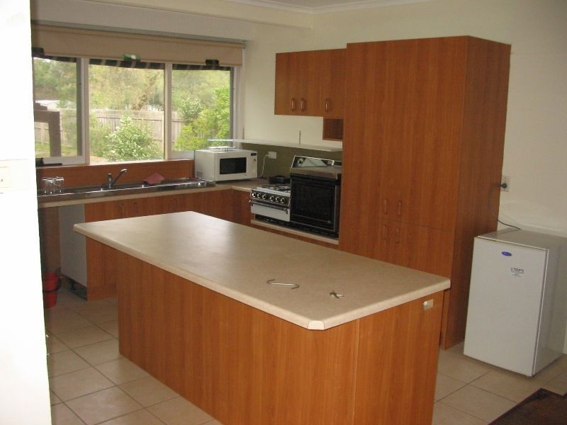 25 Kananook Avenue, Seaford VIC 3198