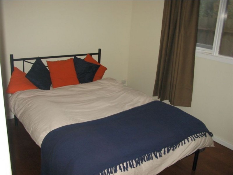 25 Kananook Avenue, Seaford VIC 3198