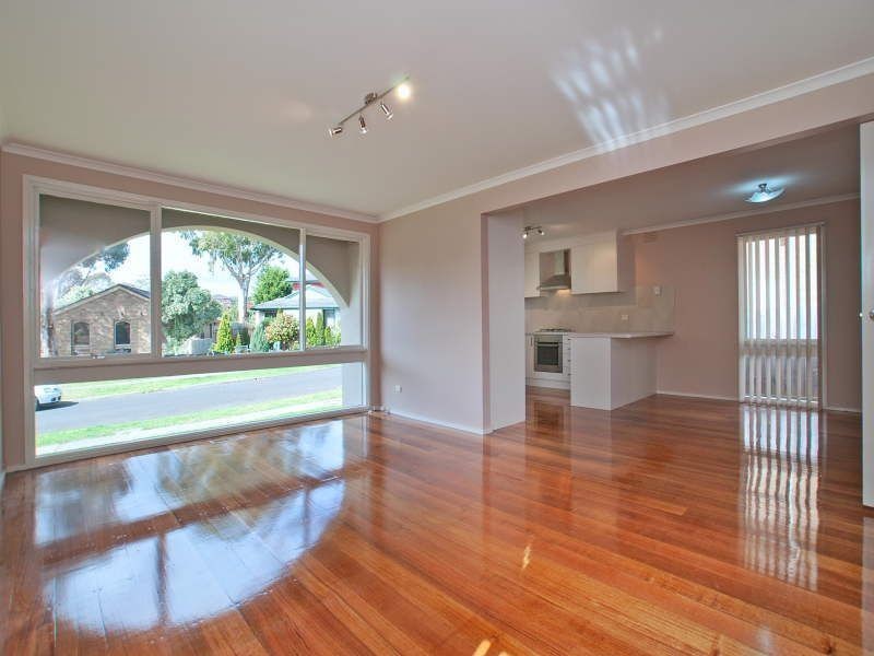 10 Carter Court, Frankston VIC 3199