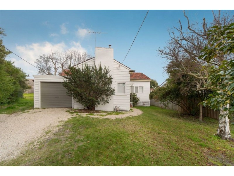 3 Geofrey Street, Frankston VIC 3199